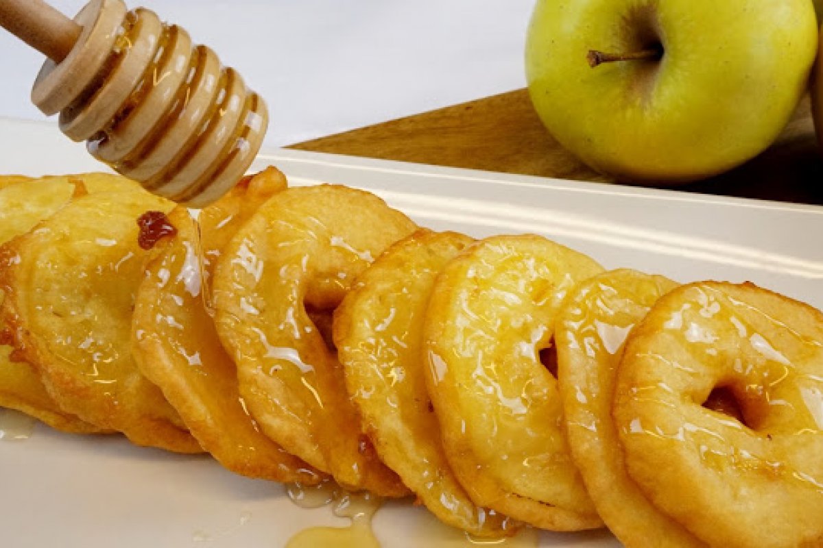 Buñuelos de manzana - fritelle di mele